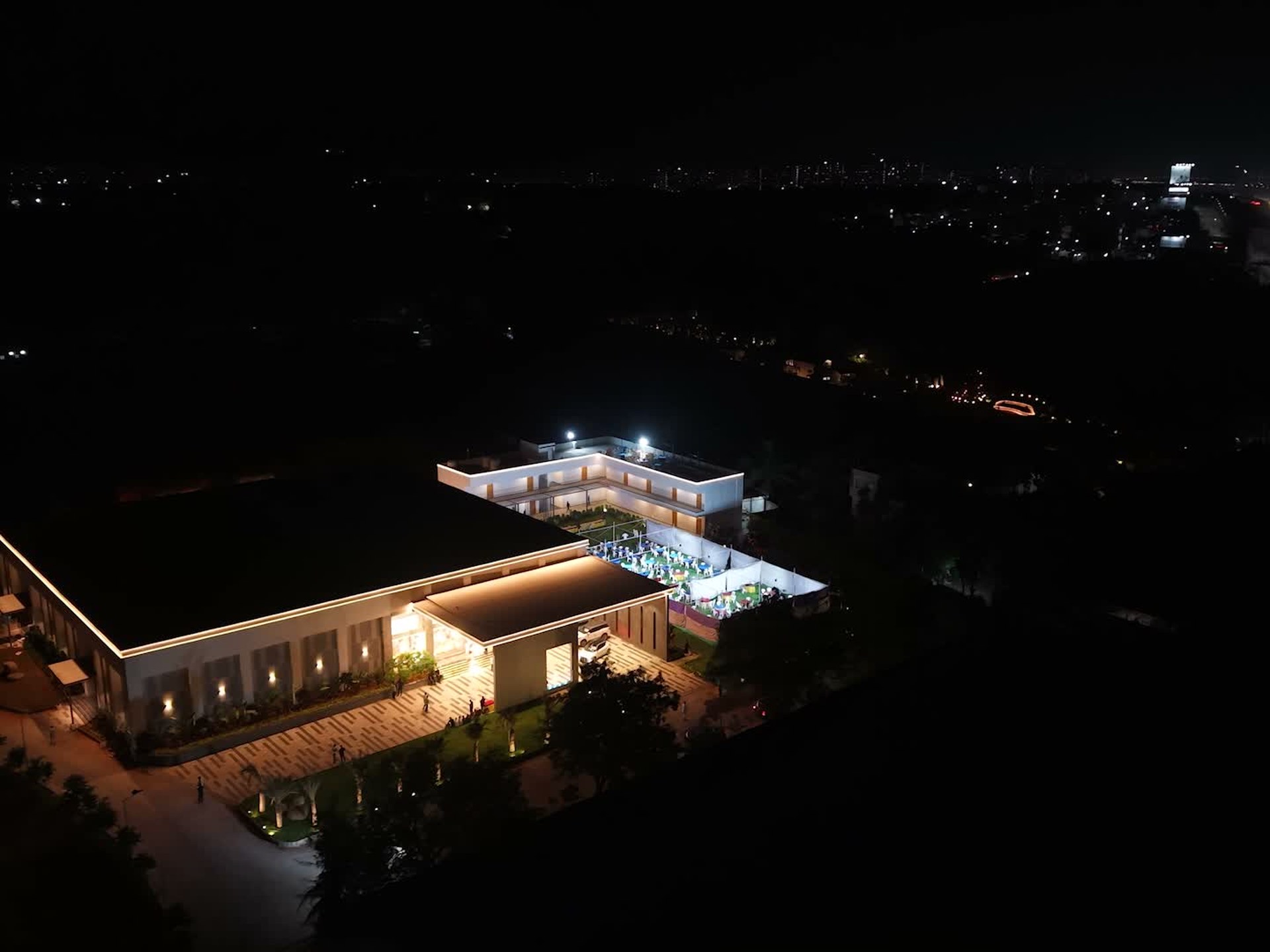 Main illuminated arrival entrance at Samruddhi